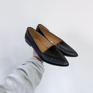 3/$20⚡️ Banana Republic Pointed Toe Black Flat Loafer Slip On Business Casual